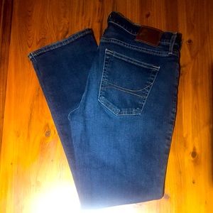 Like new Men’s Hollister jeans 34X32